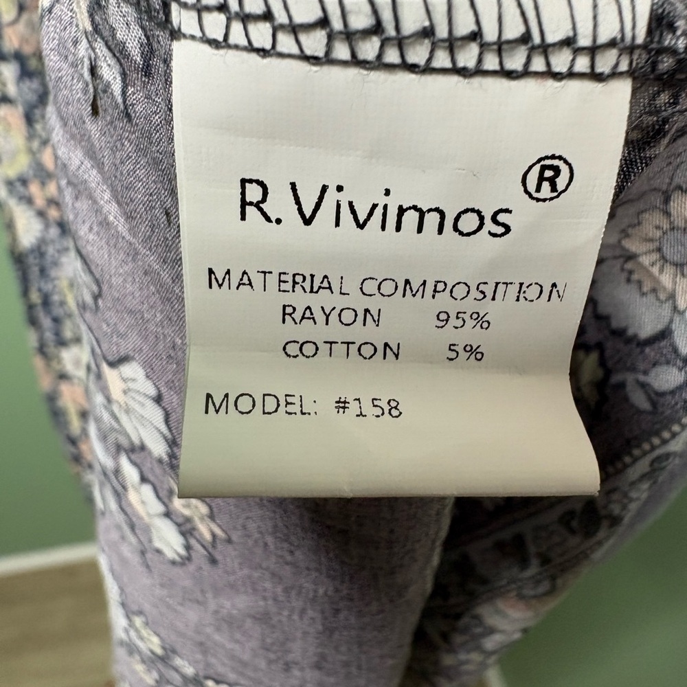 nwt R Vivimos boho Elegant Floral Long Sleeve Dress - Navy and Cream medium - Picture 17 of 17